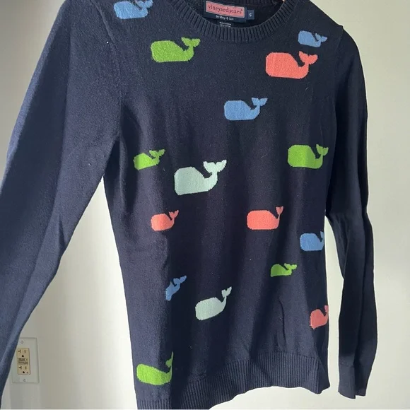 Vineyard Vines Whale Crewneck Sweater - Picture 4 of 4
